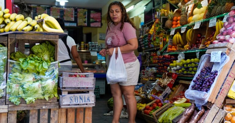 Los rumores de devaluación aceleran la suba de los alimentos y complican la baja de la inflación
