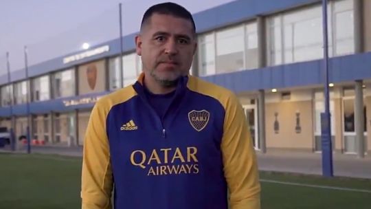 La importante noticia que Juan Román Riquelme le dio a los referentes de Boca: «Postergar los…»