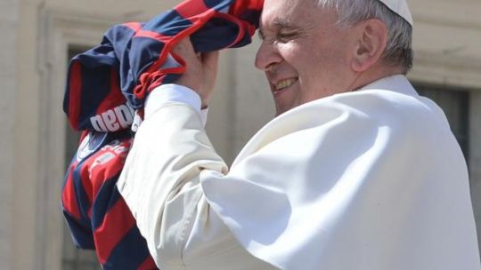 Un Papa azulgrana: la relación de Francisco con San Lorenzo