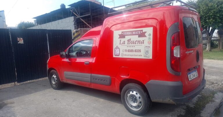 Volvía de un banco de La Plata y le pincharon una rueda para robarle 70 millones de pesos