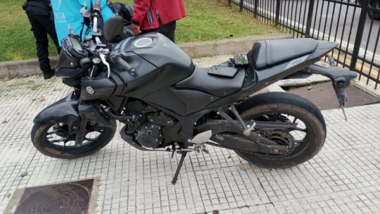 Cae un motochorro australiano en Constitución y buscan a una banda en Palermo