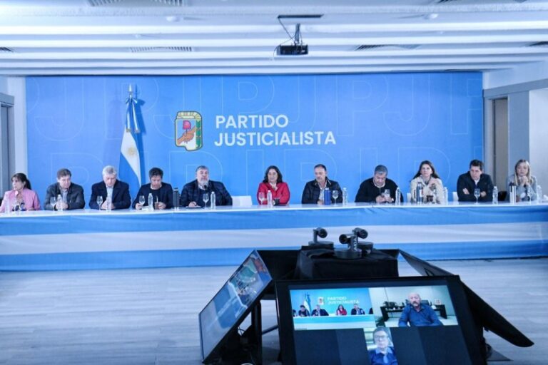 El kirchnerismo muda el Cristipalooza a Plaza de Mayo