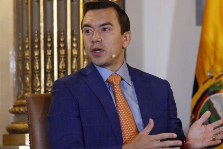 El presidente Daniel Noboa renovó gobernaciones en tres provincias clave