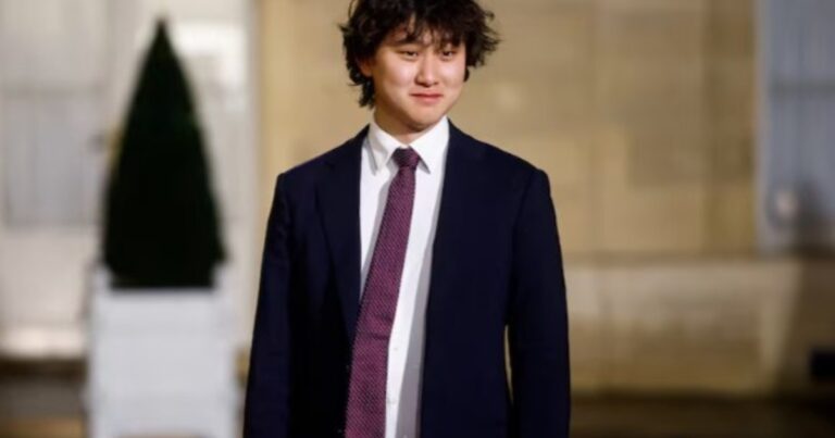 Alexandr Wang, el niño prodigio que controla la inteligencia artificial desde las sombras