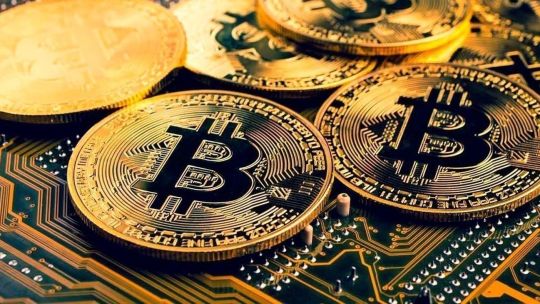 Criptomonedas: Hoy podés pagar con Bitcoin en la verdulería, el supermercado o la zapatería
