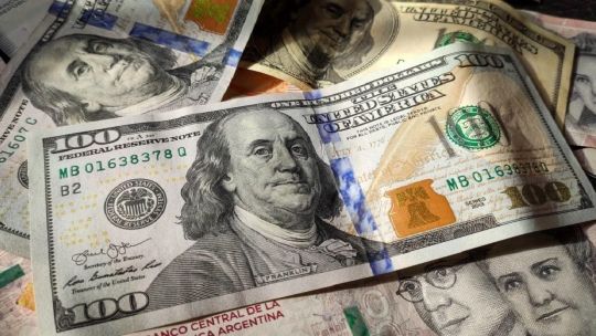 Natalia Motyl: Una vez que el dólar pasa los $1.300, entramos en terreno peligroso