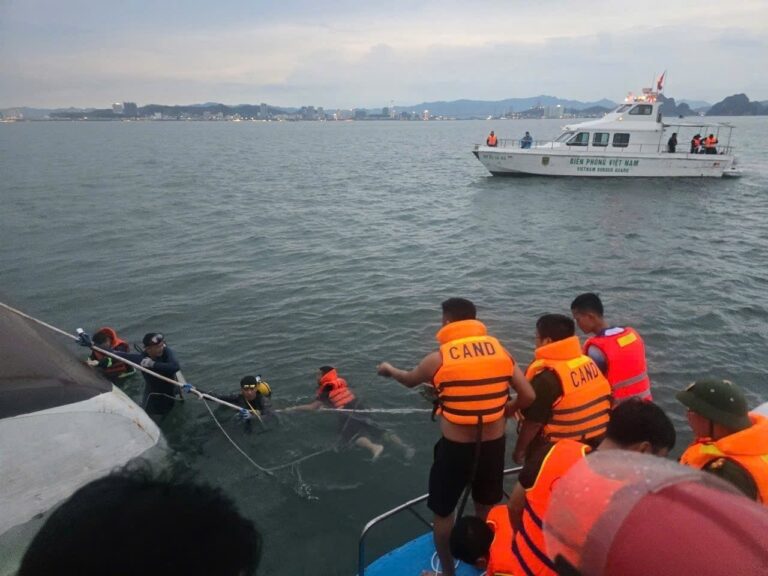 Tragedia en Vietnam: un barco turístico naufragó durante una tormenta y hay al menos 34 muertos