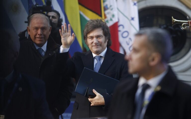 Encuesta: La Libertad Avanza ganaría en Provincia y el PRO le sumó casi 6 puntos