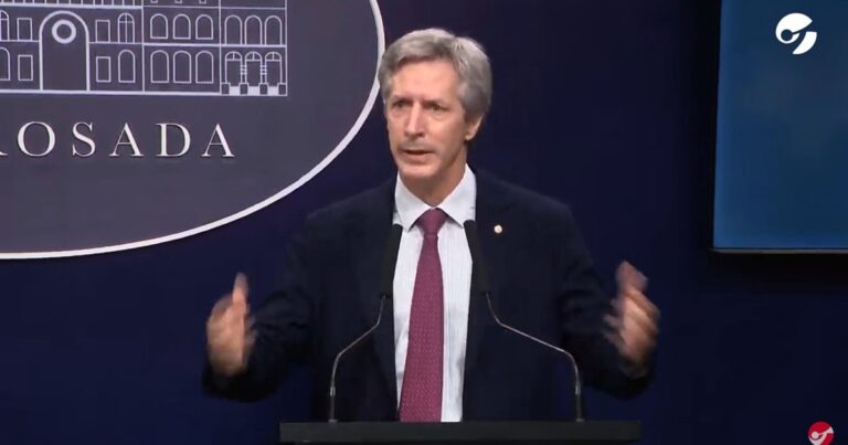 Acusaciones entre los bancos y el Gobierno por la suba de las tasas