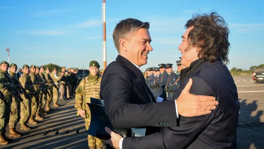 Zdero y Milei consolidan su alianza política en Chaco con cinco partidos de cara a las legislativas de octubre