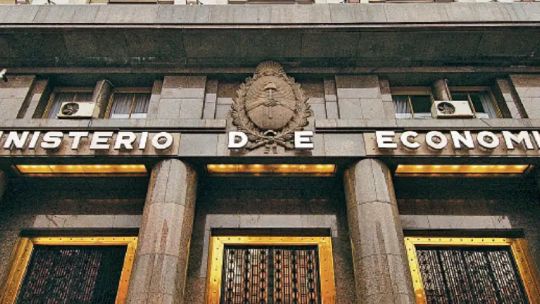 Expectativa por la mega licitación de bonos: El resultado de la licitación no fue el mejor ni el esperado