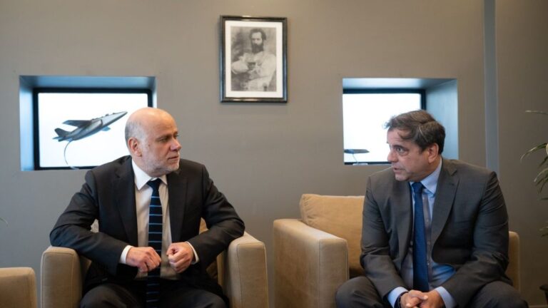 El Gobierno recibió al ministro del Interior de Chile tras los incidentes en la cancha de Independiente