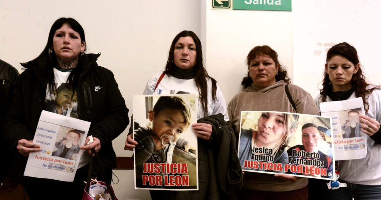 Condenan a la mamá y el padrastro de León Aquino, el bebé que murió con una aguja clavada en la espalda