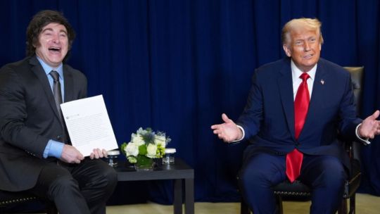 Qué le entregó Donald Trump a Javier Milei en la cumbre: algo más que dinero