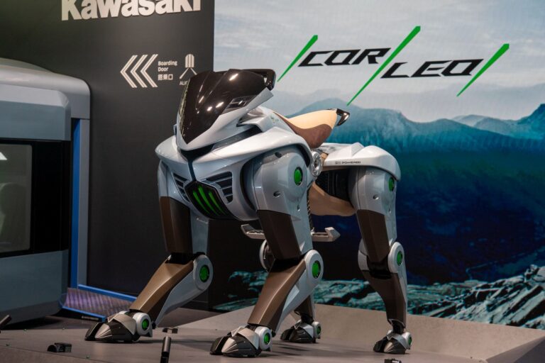 Tesla tiene competencia: así es Corleo, el caballo robot desarrollado por Kawasaki