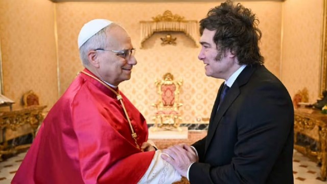 Milei invitó al papa León XIV a la Argentina y la visita ya tendría fecha confirmada